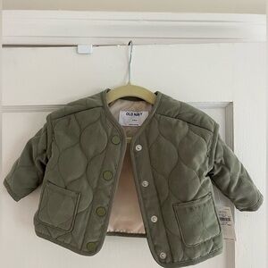 NWT  Old Navy unisex baby quilted jacket - olive green - 0-3 months.